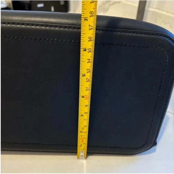 Michael Kors Manhattan Tote Shoulder Bag Black Leather Gold Studs New With Tags Bags